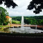 Rugs Am Schlosspark 酒店 Lichtenwalde