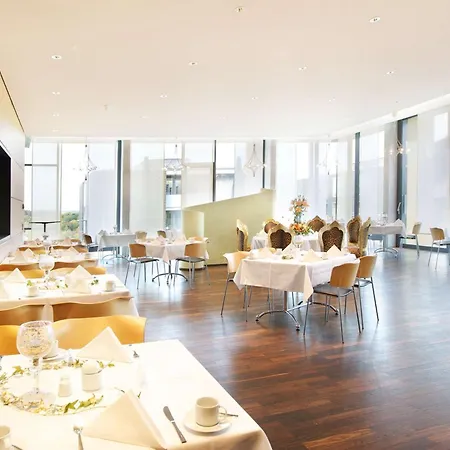 Hotel Rugs Am Schlosspark 4*