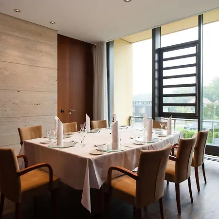 Rugs Am Schlosspark Hotell 4*