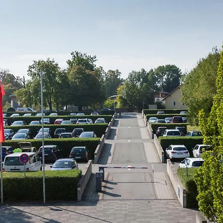 Hotell Rugs Am Schlosspark