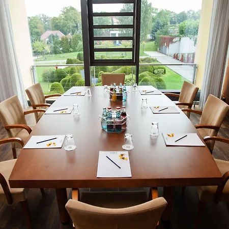 Hotell Rugs Am Schlosspark Lichtenwalde