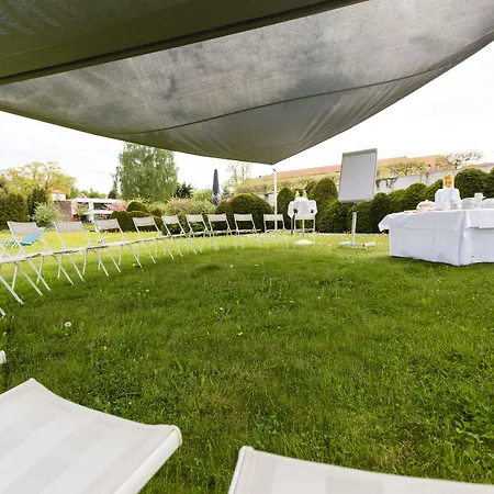 Rugs Am Schlosspark Hotel