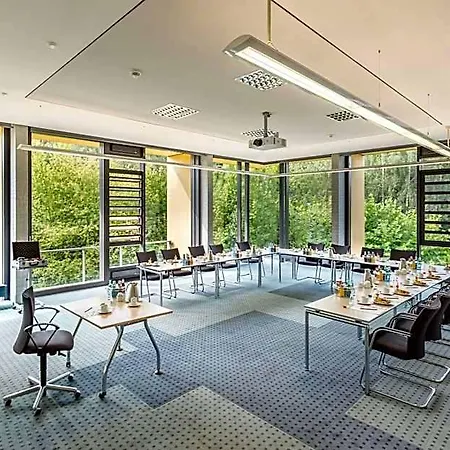 Rugs Am Schlosspark ホテル 4*