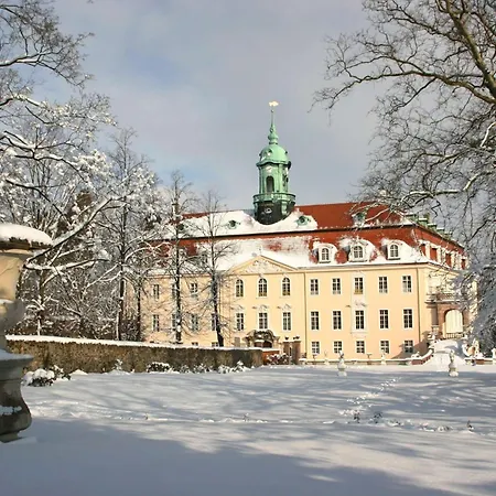 Rugs Am Schlosspark Hotell Lichtenwalde