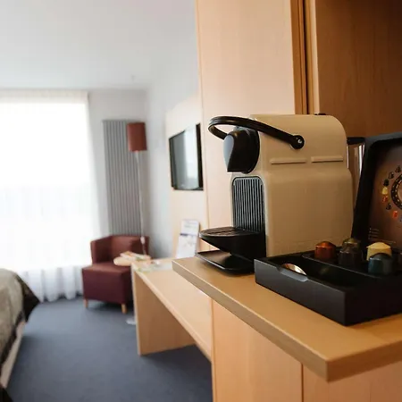 Rugs Am Schlosspark Hotell 4*
