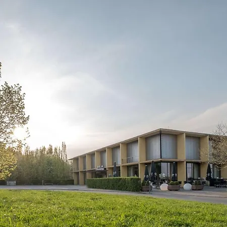 Rugs Am Schlosspark Lichtenwalde