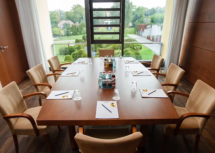 فندق Rugs Am Schlosspark Lichtenwalde